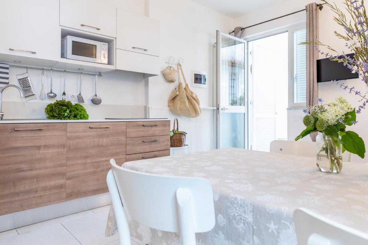 Apartmán Pochi Passi Dal Mare San Bartolomeo Al Mare Exteriér fotografie